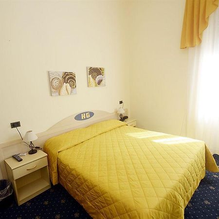 Hotel Gigliola Camaiore Buitenkant foto