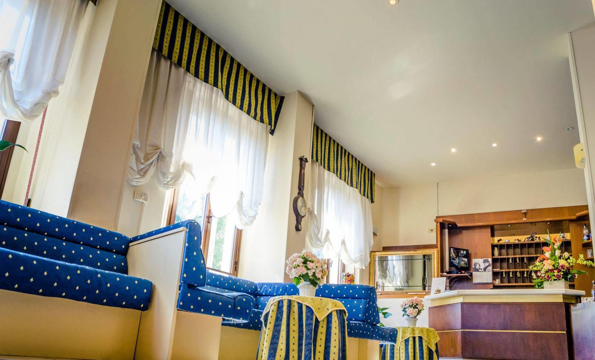 Hotel Gigliola Camaiore Buitenkant foto